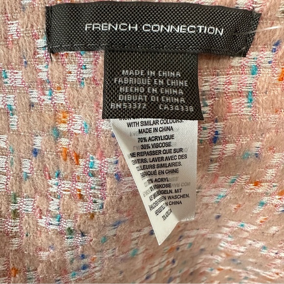 Coach Wyn Crossgrain Leather Light Coral Soft Wallet & French Connection Scarf - Picture 15 of 16